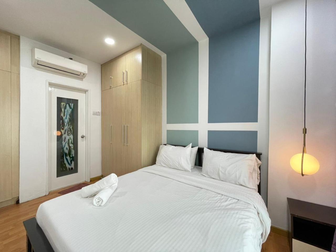 Parkview Service By Bonjour Apartment *